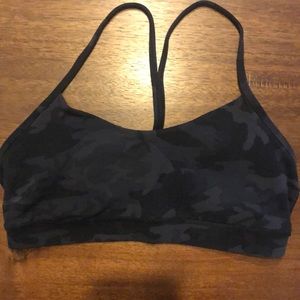 Lululemon Black Camo Flow Y bra
